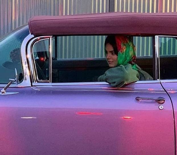 FOTO Svi auti Kendall Jenner