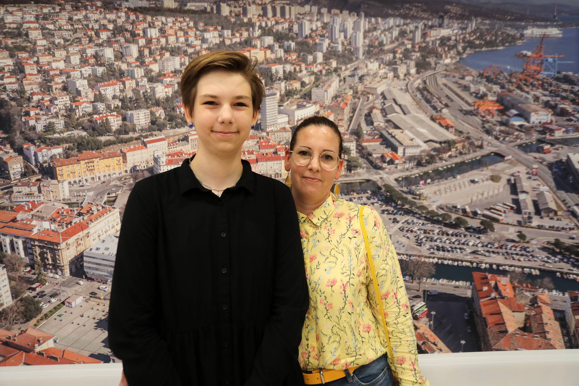 Rijeka: Dobitnica državne nagrade ''Luka Ritz'' Korina Barak na prijemu s učenicima osnovnih škola