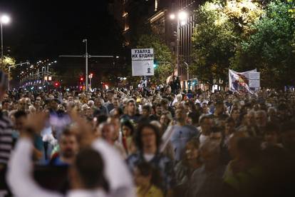 Srbi ne odustaju od protesta: Po 21. put su izašli ulice u sklopu prosvjeda 'Srbija protiv nasilja'