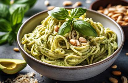Zdravlje u tanjuru: Salata od špageta, avokada i bosiljka