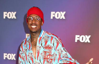 Nick Cannon dobit će 12. dijete s bivšom partnericom, a trudnoću su otkrili fotografijama iz kade