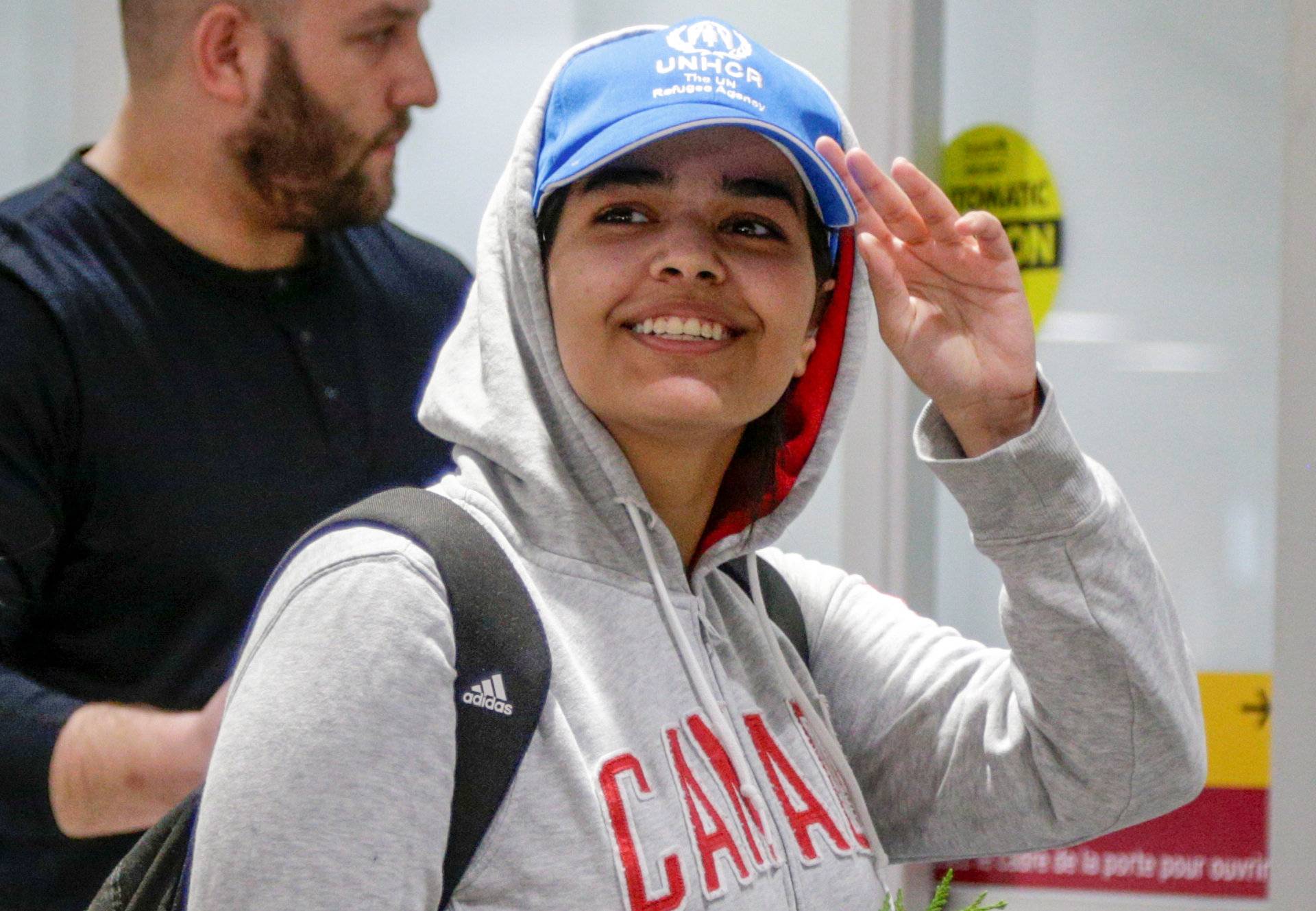 Saudi teenager Rahaf Mohammed al-Qunun arrives in Canada at Toronto Pearson International Airport
