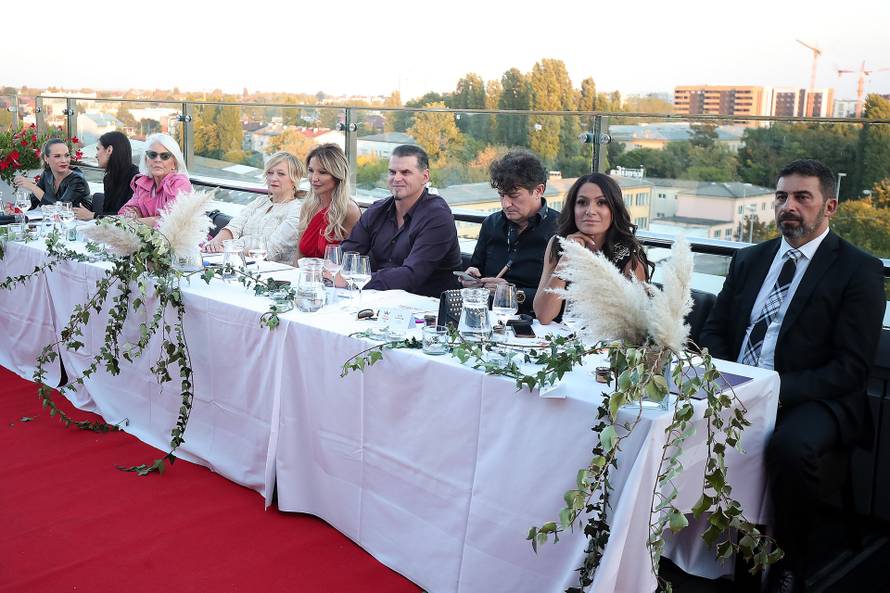 Lucija Begić nova je Miss Zagreba