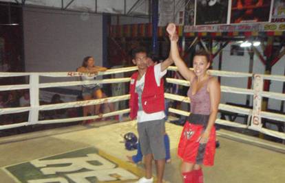 Natali Dizdar: U Tajlandu sam pretukla curu dok smo boksale