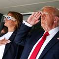FOTO Trump je stiskao šaku, a dominirale Melanijine naočale. Evo šušura finala SP-a klubova