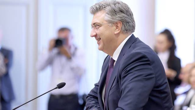 Zagreb: Andrej Plenkovic predstavlja Saboru novu Vladu