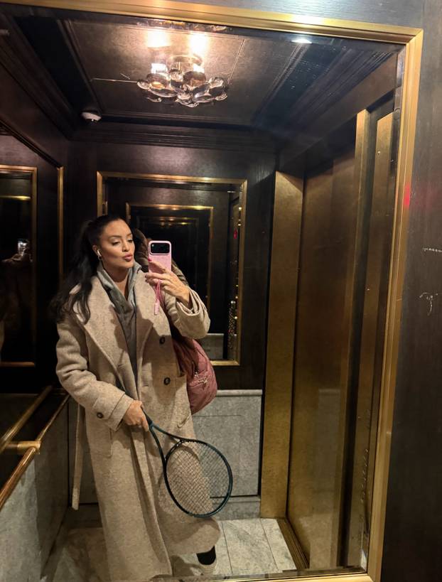 FOTO Teniska influencerica malo toga ostavlja na maštu. Luda je za 'Rafom', ali voli i Rubljova