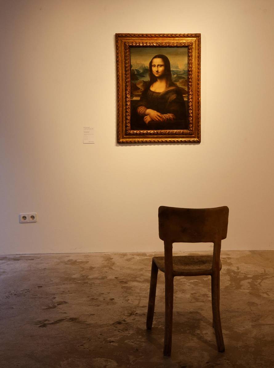 A reproduction painting of Mona Lisa is seen in a gallery in Vienna