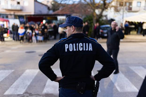 Obožavatelji pred koncert Thompsona u Širokom Brijegu