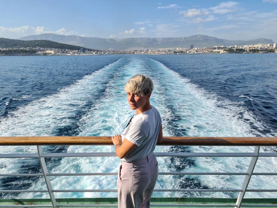 Nagrađivana redateljica opet snima: 'Žirje me oduševilo, to je Dalmacija kakva je nekoć bila!'