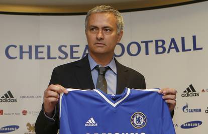 Mourinho se vratio u Chelsea: Zovite me Gospodin Sretni...