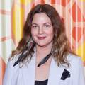 Drew Barrymore tvrdi: 'Majka mi je dopuštala da s deset godina pušim marihuanu...'