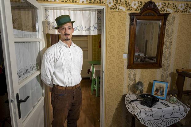 Komletinci: Obitelj Čelebić njeguje stare slavonske običaje