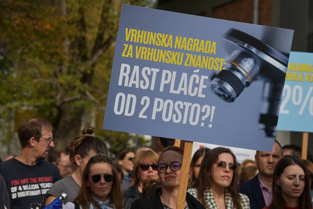 Zagreb: Održan prosvjedni skup ‘Mladi u znanosti - visokoobrazovani, nisko plaćeni'  