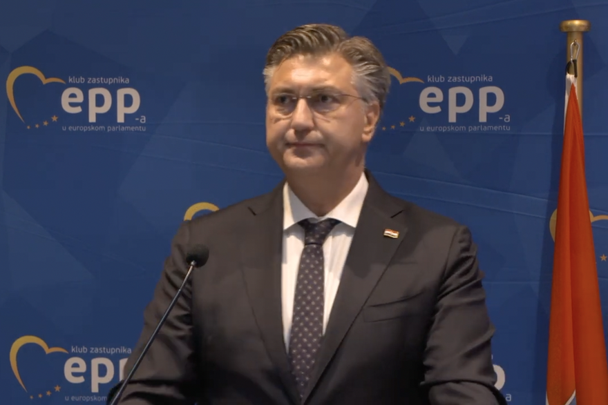 Plenković na presici s Von der Leyen kukao da mu demagozi napadaju Vladu