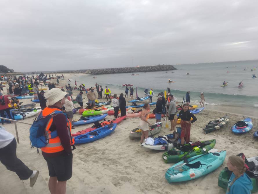 Dina Levačić preplivala Rottnest kanal: 'Hvala našim ljudima, digli su se u zoru da me podrže'