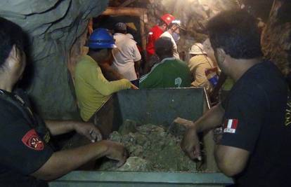 Rudnik u Peruu zarobio devet radnika: Pokušavaju ih izvući