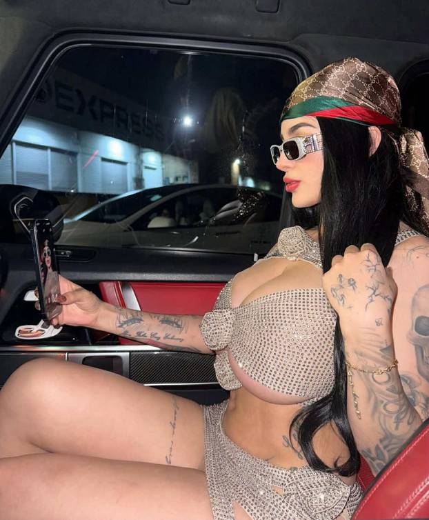 FOTO Zgodna tattoo majstorica ima ludi izazov: 'Tko mi tetovira lice osvoji 10.000 eura!'