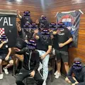Pozirali uz hrvatsku zastavu s nacističkim pozdravom. Uhitili ih i prijeti im zatvorska kazna...