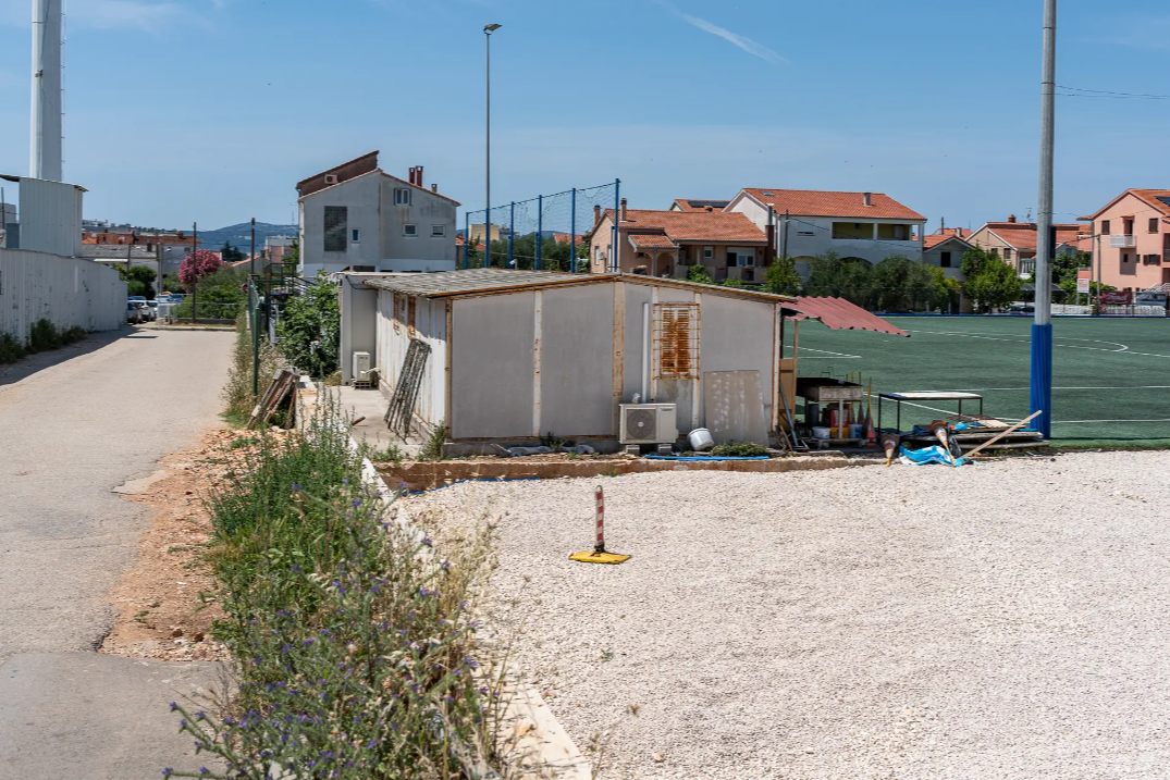 HNK Zadar je na ulaz stadiona postavio zaštitara da odvjetnica i Sinovčić ne mogu do imovine?