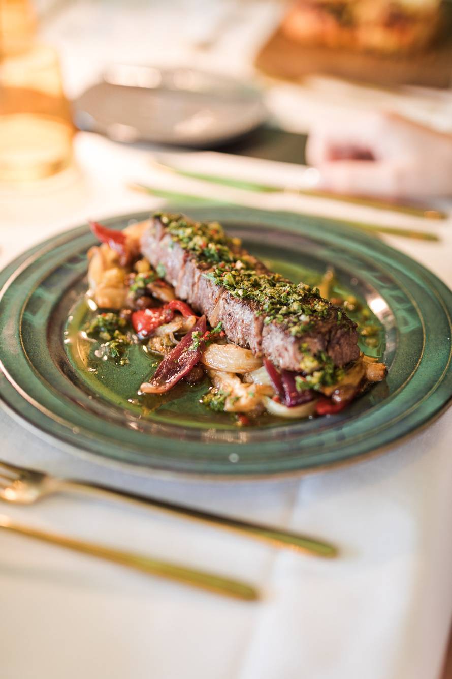 Bili smo na otvorenju Bar&Ton Rougemarin bistroa u MSU-u: Evo kakve vas delicije očekuju