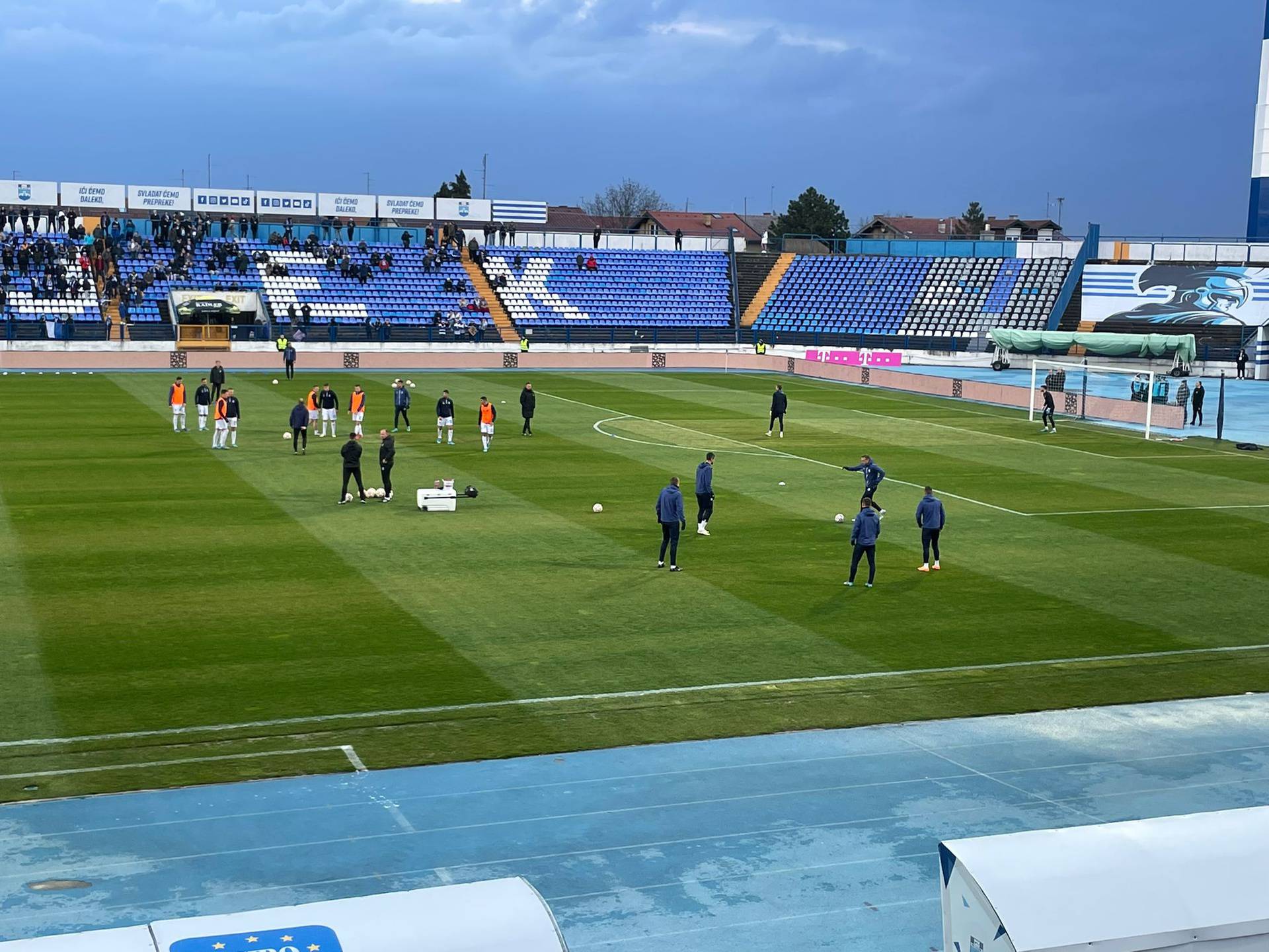 Ludi derbi u Gradskom vrtu bez golova: Sudac Jović i VAR obilježili remi Osijeka i Hajduka