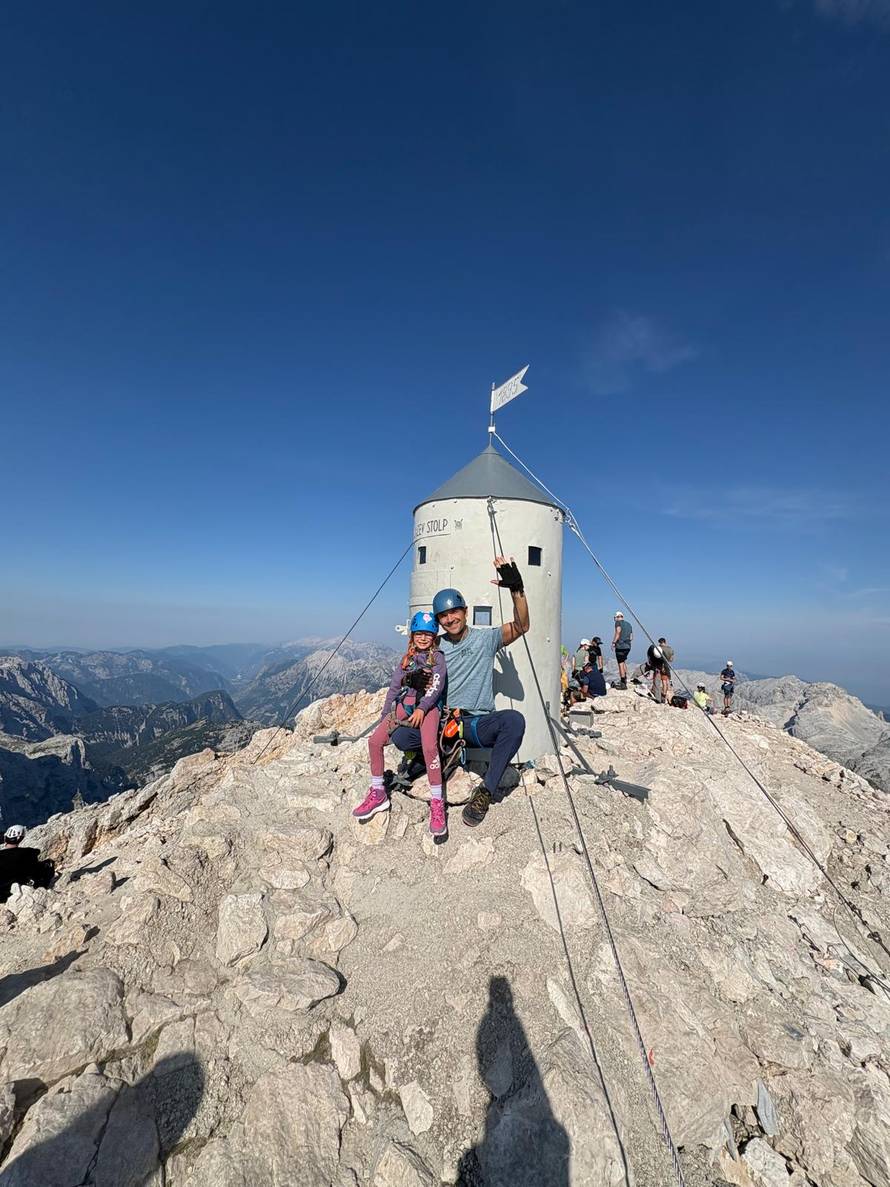 Angela (7) je djevojčica bez granica! 'Ne idem još ni u školu, a već sam osvojila Triglav'