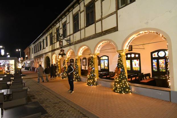 Koprivnica: Adventska manifestacija Koprivnička bajka