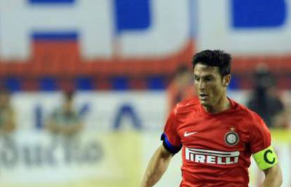 Unatoč godinama i ozljedi: Zanetti je produljio s Interom