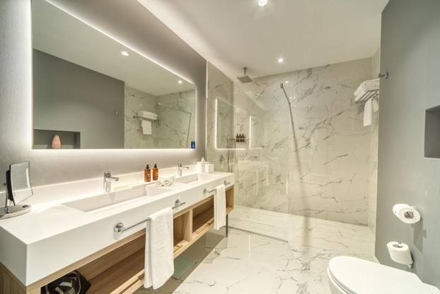 FOTO Brojni Hrvati hrle u ovaj resort s razlogom: Ima pogled na najljepši zaljev Europe