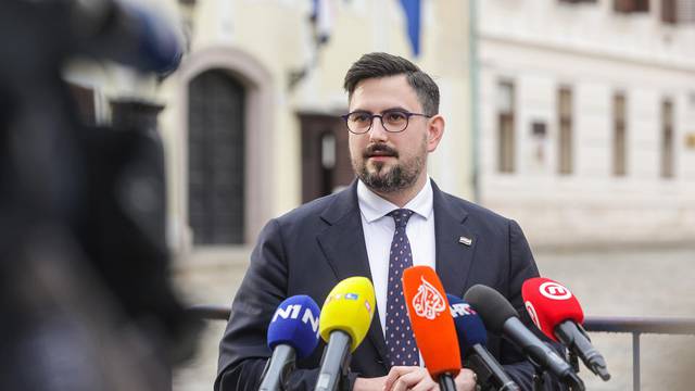 Zagreb: Odlazak Domovinskog pokreta sa sastanka s HDZ-om