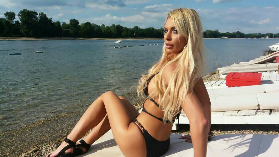 Ava si je pomaknula i kalendar: Noć vještica slavim tek večeras