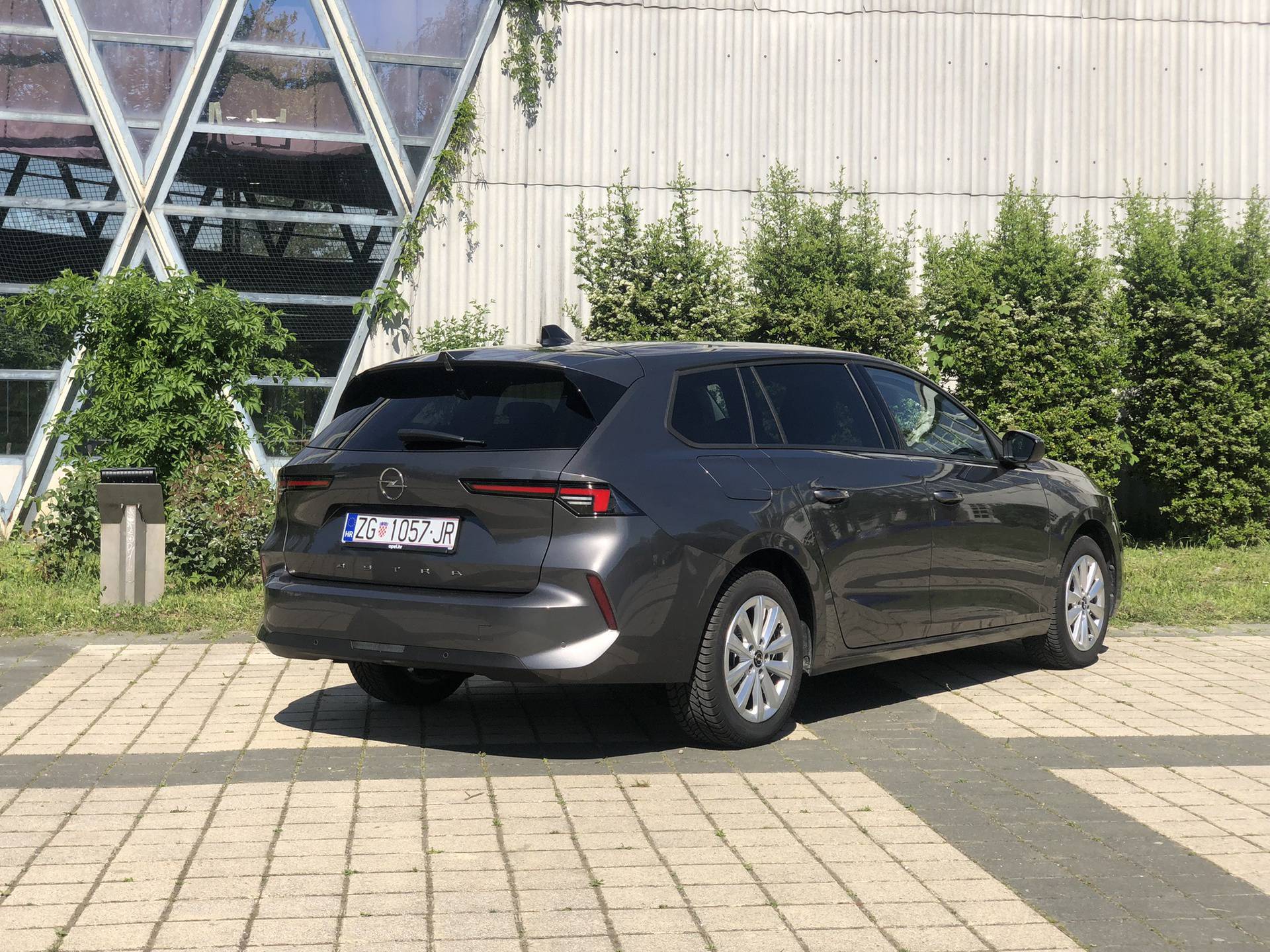 Test Opel Astra S Sports Tourer: Prostran i vrlo udoban karavan