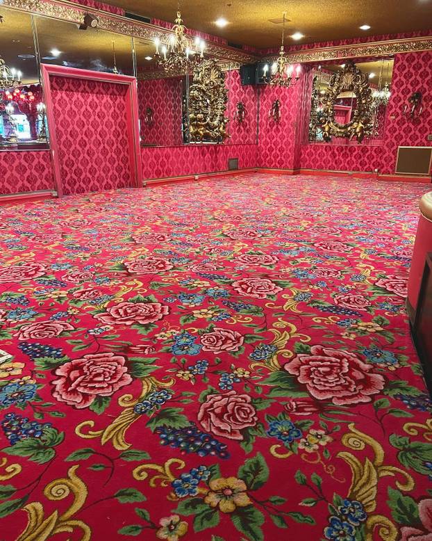 FOTO Ovo je najružičastiji hotel na svijetu: Ima 110 različitih soba i slapove u toaletu