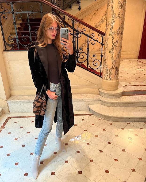 FOTO 'Trogirska Heidi Klum' na Poljudu: Voli Hajduk i brze aute, a zavidi joj i Victoria Beckham