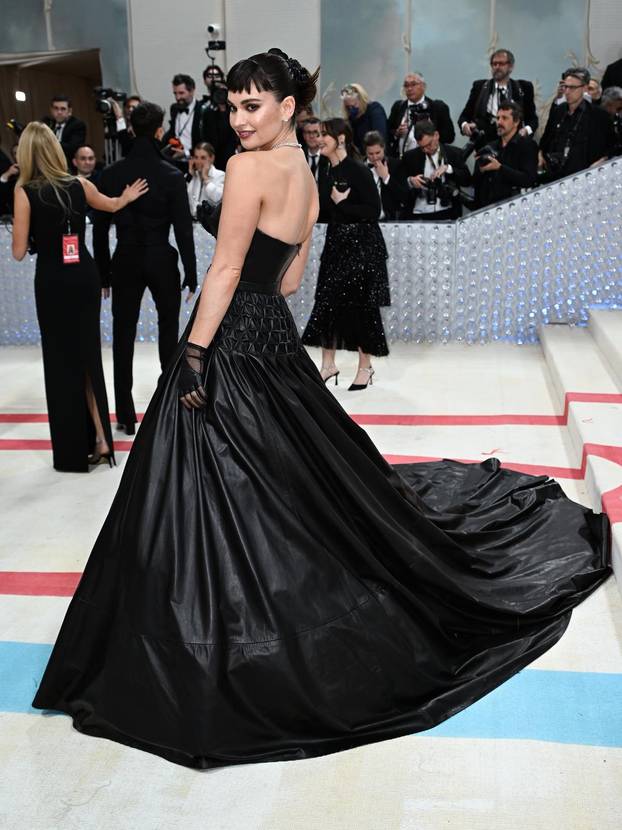 The Met Gala - Karl Lagerfeld A Line of Beauty 