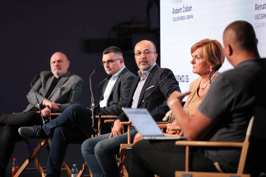 15. Weekend Media Festival, panel 'Ratovanje drugim sredstvima'