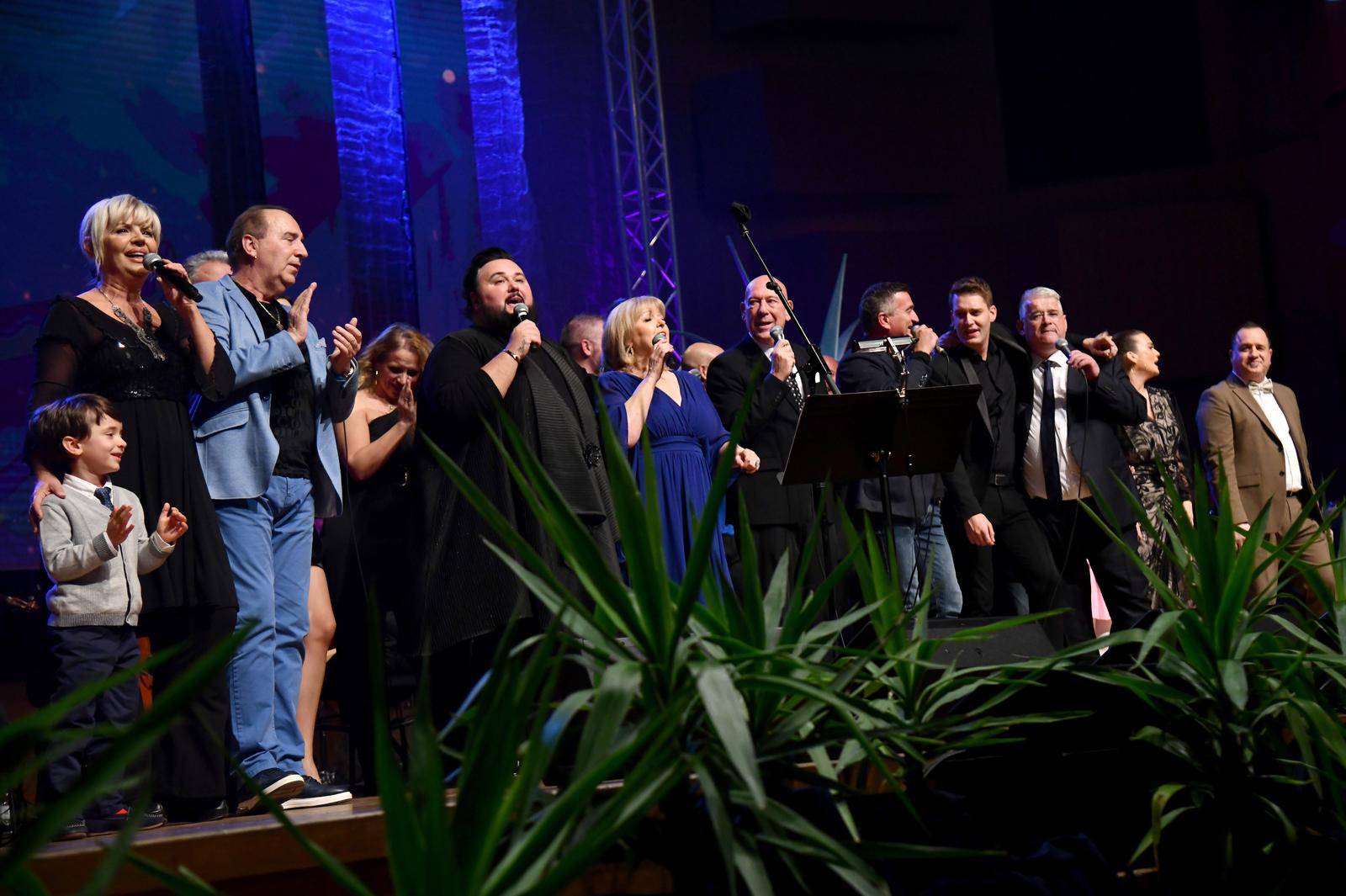 Zagreb: U Lisinskom održan koncert "Tomislav Ivčić - 30 godina nakon" 