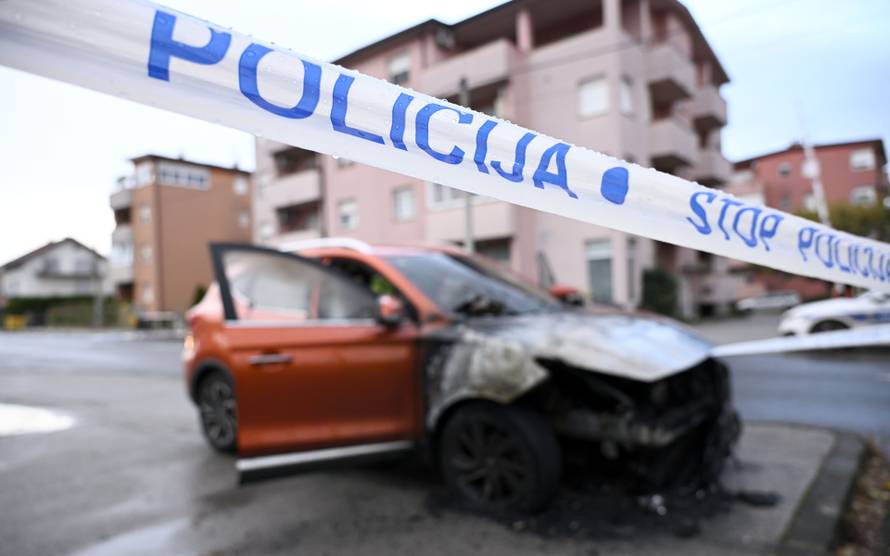 Tijekom noći izgorjela dva automobila na zagrebačkom Jankomiru