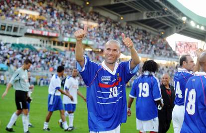 Zidane s 'Francuskom '98.' odigrao humantarni susret