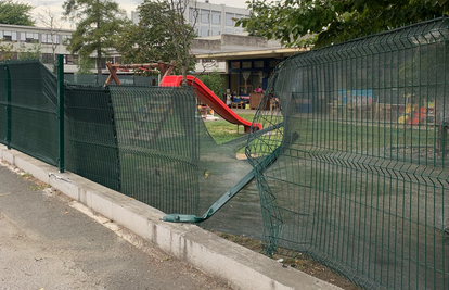 Automobilom se zabio u ogradu dječjeg vrtića u Zagrebu: 'Djece nije bilo, to smo zatekli ujutro'