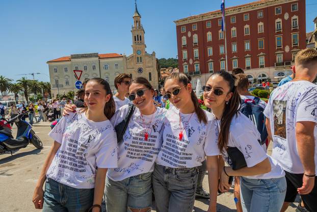 Split: Grad Split i gradonačelnik Šuta organizirali po prvi put okupljanje maturanata na Rivi