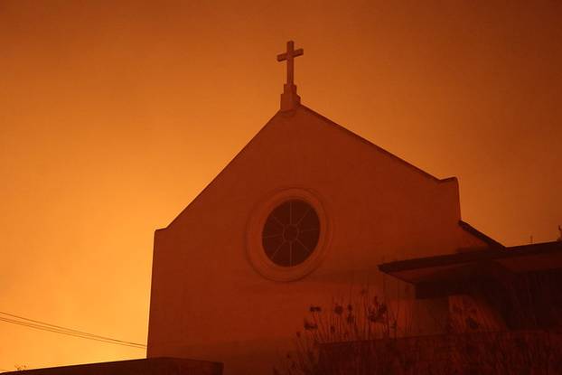 100 FOTOGRAFIJA UŽASA Ovo su vatrogasci snimili u paklu LA-a!