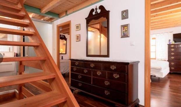 FOTO Rijetka prilika! Kamena kuća u srcu Starog Grada Hvara interijerom oduzima dah