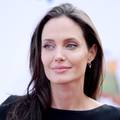 Nova ljubav: Angelina Jolie u vezi s bogatim poduzetnikom?