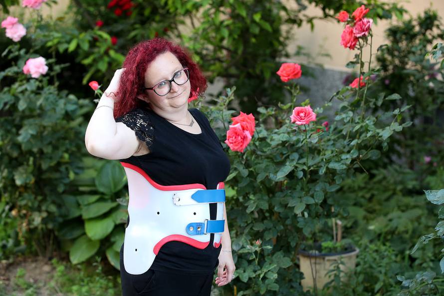 Leonida Kifer kojoj su potrebna ortopedska pomagala