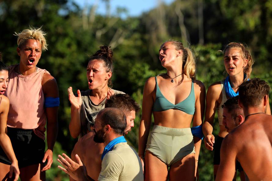 Za sendviče dali su sve: Plavi tim pomeo je pod s crvenima i odnio pobjedu rezultatom 8:1