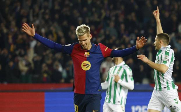 Copa del Rey - Round of 16 - FC Barcelona v Real Betis