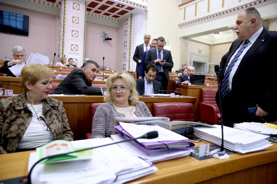 'Ako ćemo ignorirati peticiju znanstvenika, potonut ćemo'