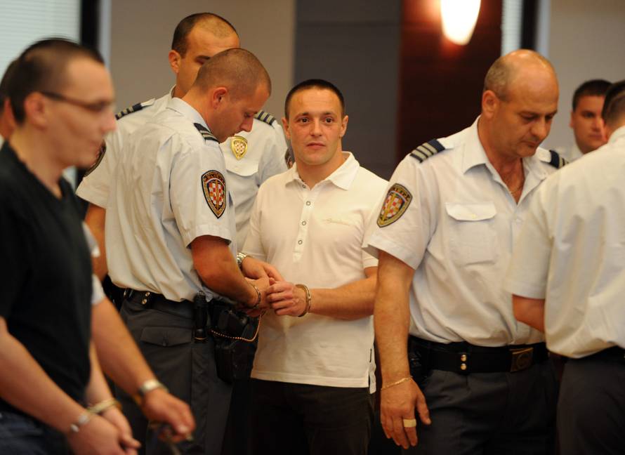 ARHIVA - 2010. Split: Cviku 8 godina i 3 mjeseca za dilanje droge na Kor?uli